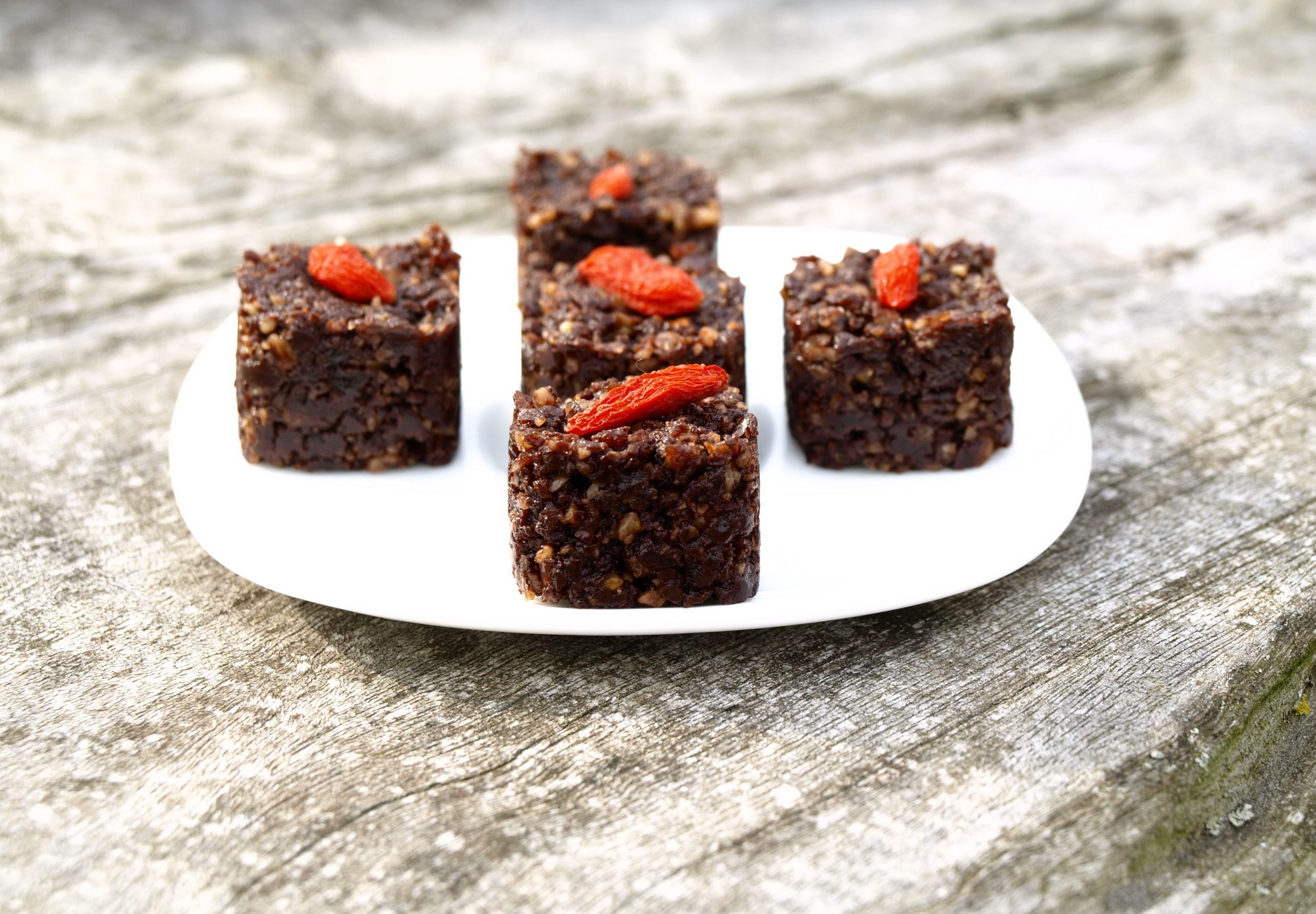 Walnut petit-fours